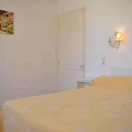 Apartment 2 Pieces 4 Couchages Sur Bn260-201 *